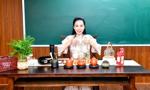 Thiên Sơn Vân Long: Bí quyết trường thọ và thành công từ ngọn trà tiên