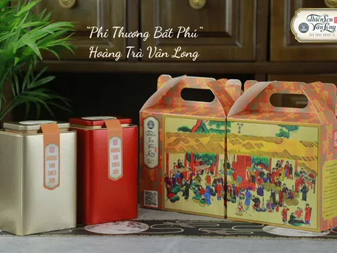Bộ trà Phi Thương Bất Phú – Hoàng Trà Vân Long: Tinh hoa trà Việt, lời chúc thịnh vượng cho giới doanh nhân