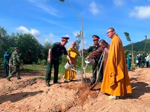 Tinh thần Phật giáo thúc đẩy cộng đồng chung tay bảo vệ môi trường "Xanh - Sạch - Đẹp"